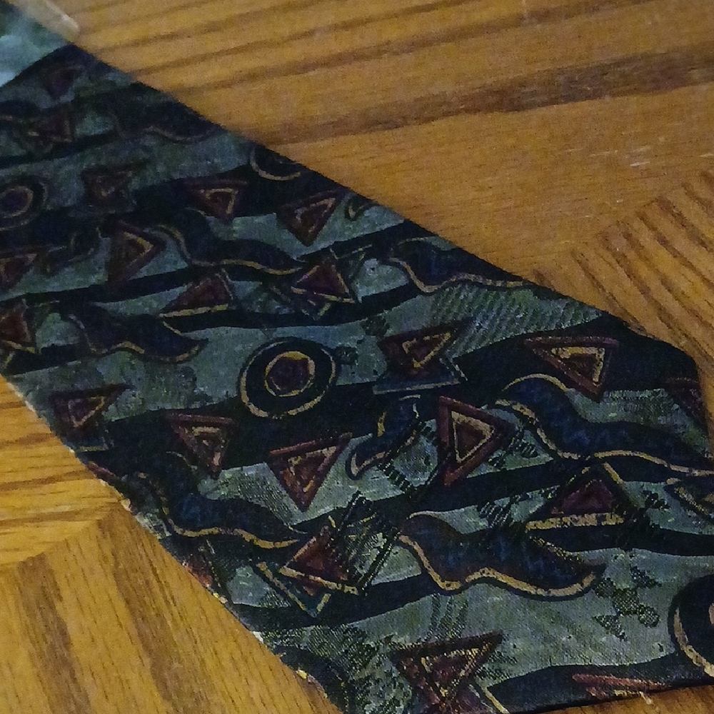 🤠New Wembley Tie